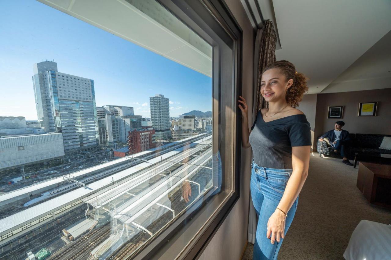 Hotel Associa Shizuoka Zewnętrze zdjęcie A student at the University of Roehampton